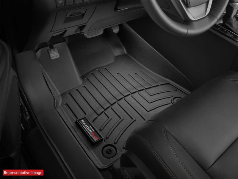 WT FloorLiner - Front - Blk - Photo - Mounted