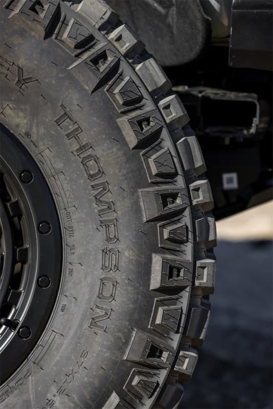 MTT Baja Legend MTZ Tire - Photo - Mounted