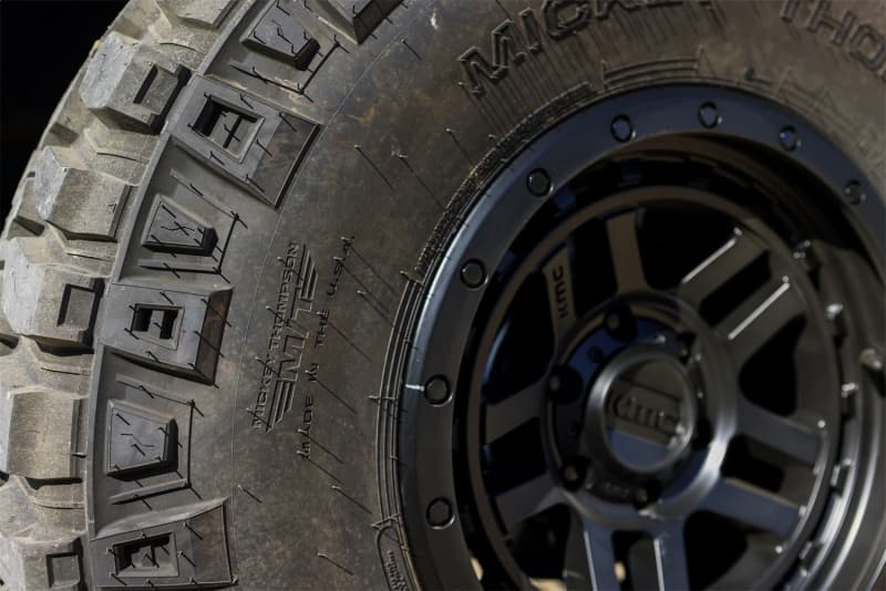 MTT Baja Legend MTZ Tire - Photo - Mounted
